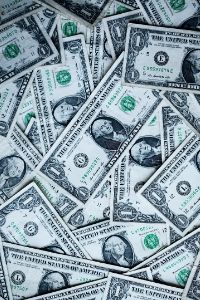 Can You Afford To Be A Stay At Home Mom? | Frugal Fun Mom